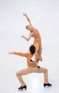 Piper Gilles portrait