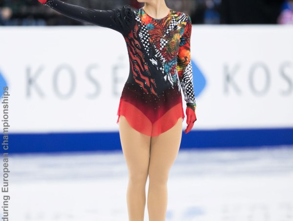 Championnat d ' Europe Minsk SP LADIES les photos